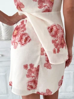 Hot Harleigh Skirt - Cream Floral Skirts|Sets